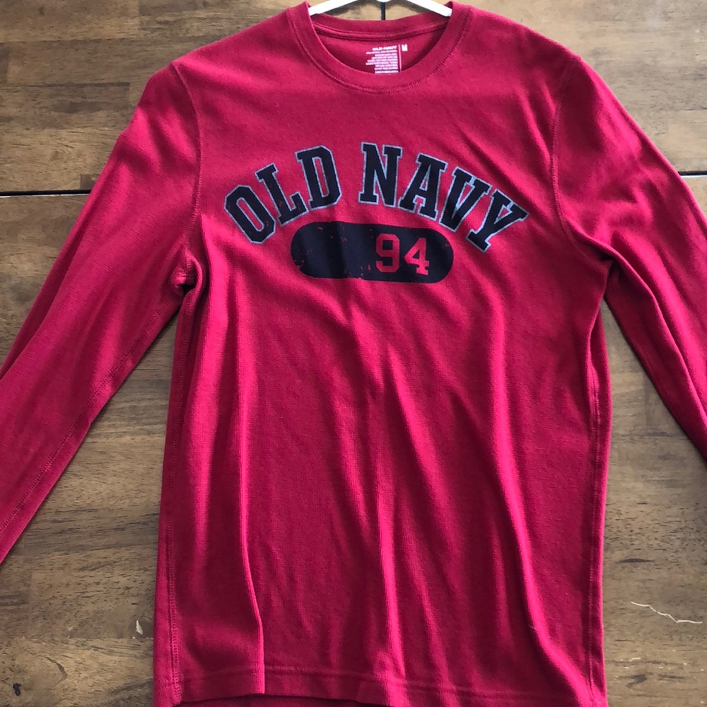 Men’s Old Navy long sleeve
